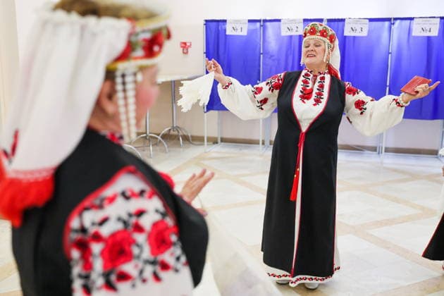 RUSSIA, LUGANSK - SEPTEMBER 19, 2026: Members of the Stozhary performance group arrive at a polling station to vote in the 2026 Russian legislative election held on September 18-20, including regional parliamentary and local elections, as well as the election to the Russian State Duma of the 9th convocation. Alexander Reka TASS  97949101