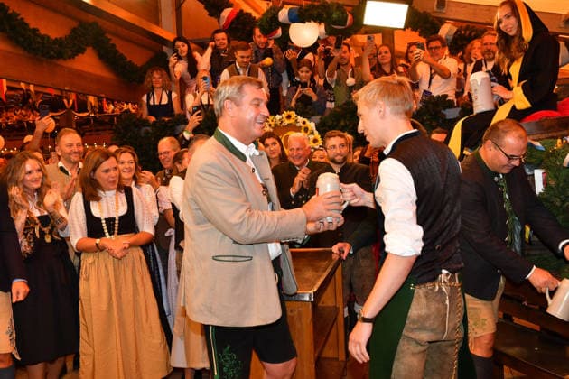 Markus Söder und Dominik Krause (Oberbürgermeister München) Bier Wiesn Eröffnung 2026 Theresienwiese Schottenhammel Festzelt Oktoberfest München 19. Sept. 2026