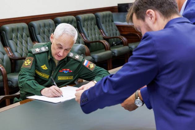 RUSSIA, MOSCOW - SEPTEMBER 19, 2026: Russia s Defence Minister Andrei Belousov votes at a polling station in the 2026 Russian legislative election held on September 18-20, including regional parliamentary and local elections, as well as the election to the Russian State Duma of the 9th convocation. Vadim Savitsky Russian Defence Ministry Press Office TASS  97950630