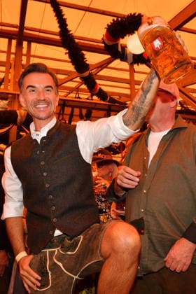 Florian Silbereisen bei der Eroeffnung vom Oktoberfest am 19.09.2026 in Muenchen Florian Silbereisen during the 2026 Oktoberfest (Wiesn) opening at Schottenhamel tent at Theresienwiese on September 19, 2026 in Munich, Germany Oktoberfest Eroeffnung 2026 in Muenchen
