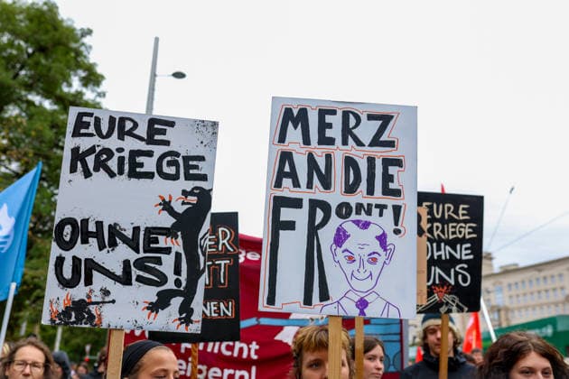 September 19, 2026, Leipzig, Saxony, Germany: Protesters take part in a demonstration against plans by US defense company Covenant to establish a missile production facility in the Leipzig region. The demonstration, organized by the alliance Ã¢â‚¬oeKeine Raketenfabrik in LeipzigÃ¢â‚¬Â (No Missile Factory in Leipzig), began at Augustusplatz in central Leipzig and called for the planned production of long-range Anthem cruise missiles to be stopped. Covenant plans to begin production in the Leipzig area in 2027. Protesters carried banners and placards calling for peace, disarmament and civilian employment instead of arms production. Leipzig Germany - ZUMAc291 20260919_zip_c291_005 Copyright: xMariaxCastrox