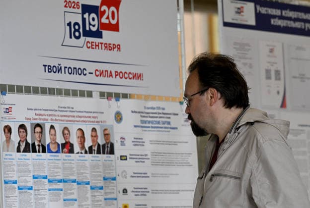 Voting begins in Russia s parliamentary election ST. PETERSBURG, RUSSIA - SEPTEMBER 19: People vote in Russia s parliamentary election at a polling station in St. Petersburg, Russia, on September 19, 2026. The Sept. 18-20 vote will determine the ninth convocation of the State Duma, with parliamentary elections being held for the first time since the beginning of the Ukraine conflict in February 2022. The elections are being held as part of Russia’s Single Voting Day, with voters in eight regions choosing governors or heads of regions, while parliamentary elections are taking place in 39 regions. Pavel Litvinov Anadolu Saint Petersburg Russia. Editorial use only. Please get in touch for any other usage.  Copyright: x2026xAnadoluxPavelxLitvinovx