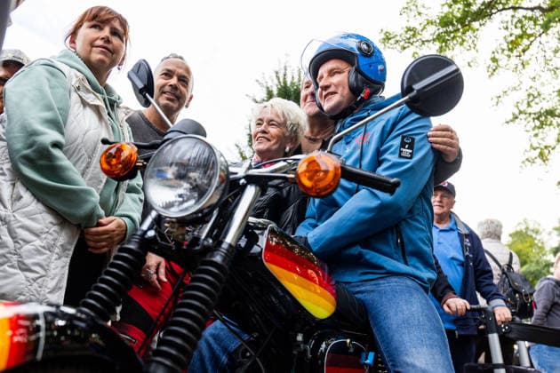 19.09.2026, GER, Politik Aktuelles, AFD Parteifest Bjoern Hoecke (im Bild) organisierte gemeinsam mit der Partei der AFD eine Simsonausfahrt als einen der Programmpunkte. 99848 Wutha-Farnroda Schlosspark Thueringen Deutschland