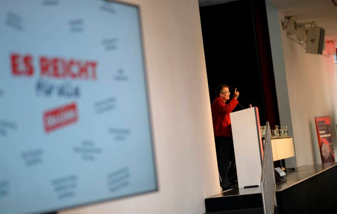 Kathrin Vogler (Sprecherin, Landesvorsitzende) bei der Generaldebatte, am 19.09.2026 Die Linke NRW Landesparteitag, vom 19.09. - 20.09.2026 in Mülheim an der Ruhr Deutschland. Stadthalle