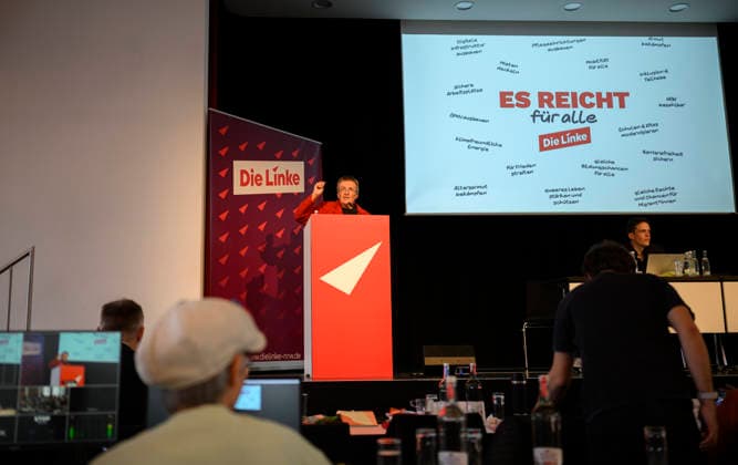Kathrin Vogler (Sprecherin, Landesvorsitzende) bei der Generaldebatte, am 19.09.2026 Die Linke NRW Landesparteitag, vom 19.09. - 20.09.2026 in Mülheim an der Ruhr Deutschland. Stadthalle