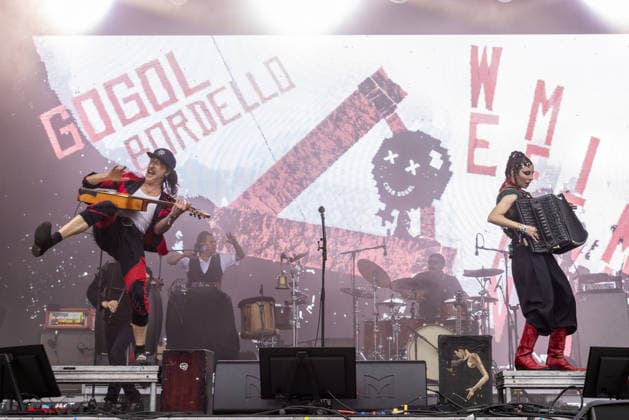 September 19, 2026, Chicago, Illinois, USA: EUGENE HUTZ and ERICA MANCINI of Gogol Bordello during Riot Fest Music Festival in Chicago, Illinois Chicago USA  - ZUMAs135 20260919_zap_s135_001 Copyright: xDanielxDeSloverx