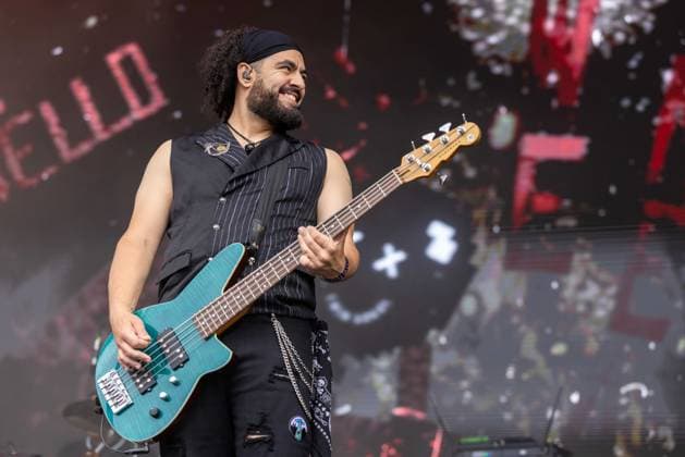 September 19, 2026, Chicago, Illinois, USA: GIL ALEXANDRE of Gogol Bordello during Riot Fest Music Festival in Chicago, Illinois Chicago USA  - ZUMAs135 20260919_zap_s135_115 Copyright: xDanielxDeSloverx
