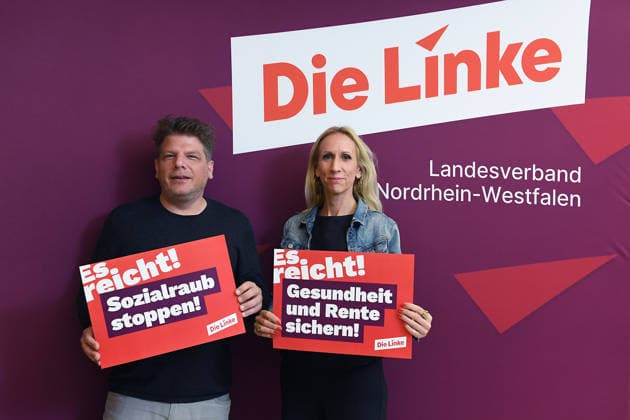 Landesparteitag Die Linke Nordrhein-Westfalen am 20.09.2026 in der Stadthalle Mülheim in Mülheim an der Ruhr Alexandra Mehdi, rechts - Sebastian Merkens, links ( designierte Spitzenkandidaten 2027 )