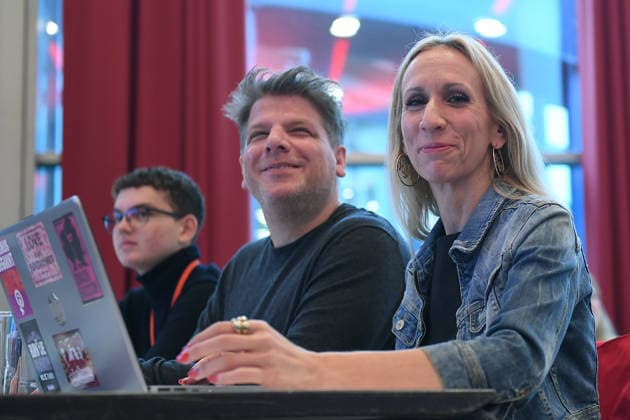 Landesparteitag Die Linke Nordrhein-Westfalen am 20.09.2026 in der Stadthalle Mülheim in Mülheim an der Ruhr Alexandra Mehdi, vorne - Sebastian Merkens, hinten ( designierte Spitzenkandidaten 2027 )