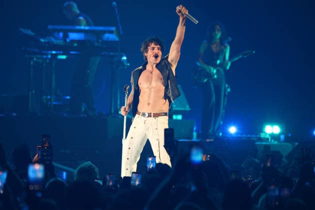Singer Benson Boone performs on stage during the iHeartRadio Music Festival Concerts at T-Mobile Arena in Las Vegas, Nevada on Saturday, September 19, 2026.  LAV20260919001 JAMESxATOA