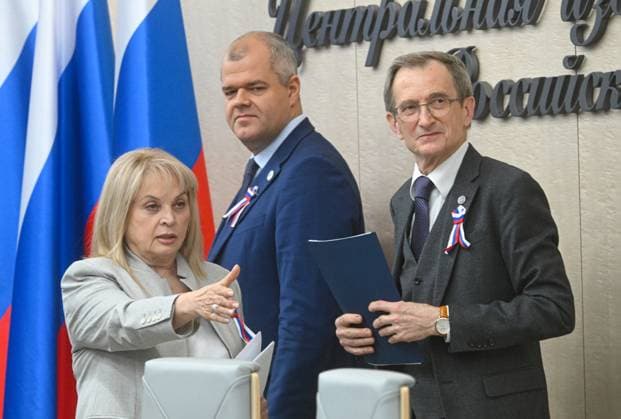Russia Parliamentary Election CEC 9247531 20.09.2026 Russian Central Election Commission (CEC) Chair Ella Pamfilova and member Nikolai Levichev, right, attend a CEC s meeting during elections to Russia s ninth State Duma, the lower house of parliament, in Moscow, Russia. Kirill Kallinikov Sputnik Moscow Russia  Copyright: xKirillxKallinikovx