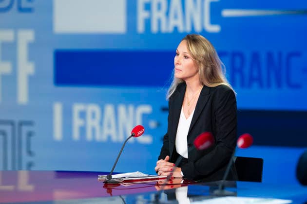 Marion Marechal Le Pen on Franc-Jeu - Paris Marion Marechal Le Pen during an interview for Franc Jeu on France 2 channel in Paris, France on September 20, 2026. Photo by Eliot Blondet ABACAPRESS.COM Paris France France  Copyright: xBlondetxEliot ABACAx