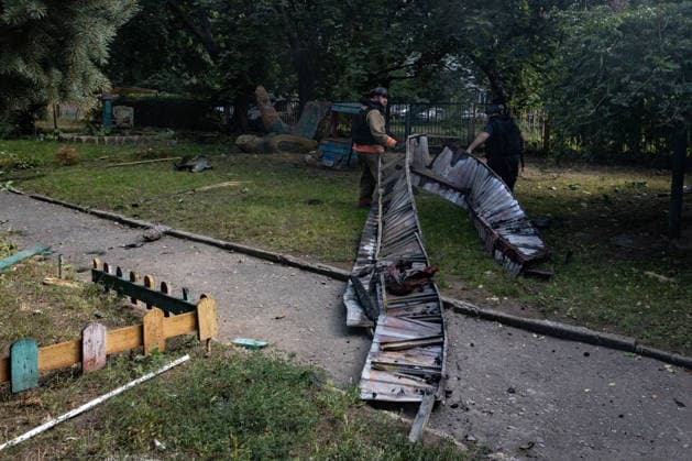 September 20, 2026, Kramatorsk, Donetsk, Ukraine: Firefighters work in a school destroyed by a Russian airstrike that was serving as an evacuation center in Kramatorsk. Kramatorsk Ukraine - ZUMAb286 20260920_zip_b286_026 Copyright: xFranciscoxRichartx
