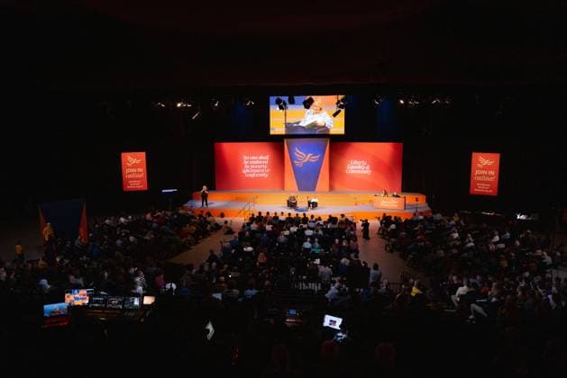 September 20, 2026, Brighton, United Kingdom: Sir ED DAVEY, Liberal Democrat leader, holds a Q&A session moderated by Journalist, Carolyn Quinn (R), on day two of the party s autumn conference at the Brighton Centre.Day two of the Liberal Democrat Autumn Conference at the Brighton Centre. The event runs from 19 Sept to 22 Sept 2026, bringing together party members, MPs, and delegates to debate policy, vote on key motions, and deliver keynote addresses Brighton United Kingdom - ZUMAs197 20260920_aaa_s197_150 Copyright: xPhilxLewisx