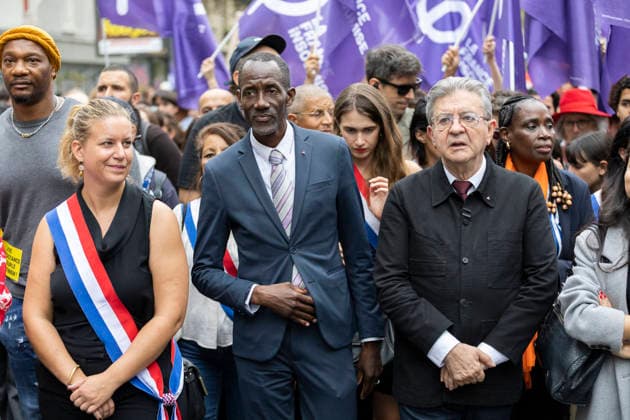 Demonstration Against Police Violences and Impunity - Paris French left-wing party La France Insoumise (LFI) founder and candidate in France’s 2027 presidential election Jean-Luc Melenchon takes part in a march against the bill dubbed the permis de tuer (license to kill), which would grant police and gendarmes a presumption of legitimate self-defence when using firearms, called by a coalition including Amnesty International France, the Ligue des droits de l Homme (Human Rights League) and the SAVE collective, in Paris, on September 20, 2026.Photos by Jeremy Paoloni ABACAPRESS.COM Paris France  Copyright: xPaolonixJeremy ABACAx