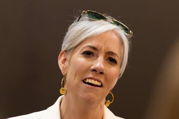September 20, 2026, Brighton, United Kingdom: Daisy Cooper, Liberal Democrat Member of Parliament for St Albans and Deputy Leader, holds a press huddle on the second day of the Liberal Democrat Annual Conference 2026, at the Brighton Centre.Day two of the Liberal Democrat Autumn Conference at the Brighton Centre. The event runs from 19 Sept to 22 Sept 2026, bringing together party members, MPs, and delegates to debate policy, vote on key motions, and deliver keynote addresses Brighton United Kingdom - ZUMAs197 20260920_aaa_s197_165 Copyright: xPhilxLewisx
