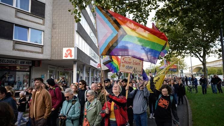 Bochum: Bochum bleibt bunt - für ein gutes Leben für alle - Demozug gegen AfD ** NUR FÜR REDAKTIONELLE ZWECKE ** EDITORIAL USE ONLY **<p>Demozug gegen die AfD am Sonntag, den 20. September 2026 in Bochum. Deutschland NRW Bochum Copyright: UwexErnst