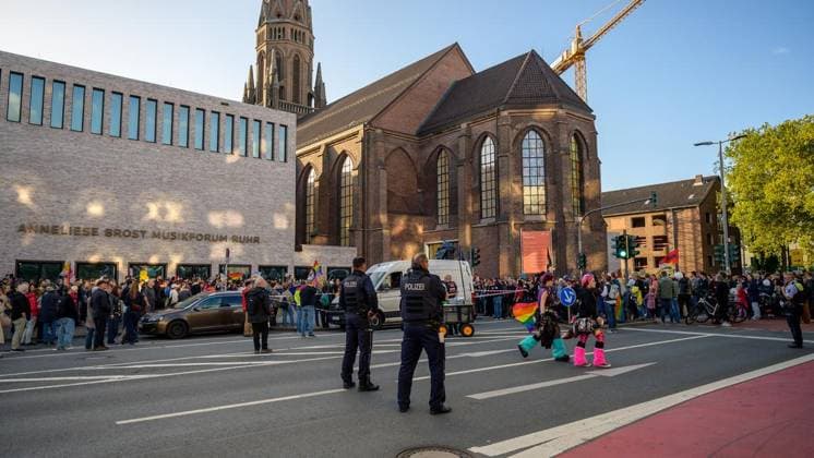 Bochum: Bochum bleibt bunt - für ein gutes Leben für alle - Demozug gegen AfD ** NUR FÜR REDAKTIONELLE ZWECKE ** EDITORIAL USE ONLY **<p>Demozug gegen die AfD am Sonntag, den 20. September 2026 in Bochum. Deutschland NRW Bochum Copyright: UwexErnst