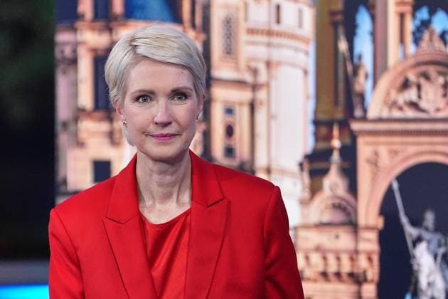 Schwerin, Mecklenburg-Vorpommern, Deutschland, 20.09.2026: Wahlstudio vor dem Schweriner Schloss: Landtagswahl in Mecklenburg-Vorpommern 2026: Ministerpräsidentin Manuela Schwesig, SPD (Foto: Marcus Brandt, Pool)