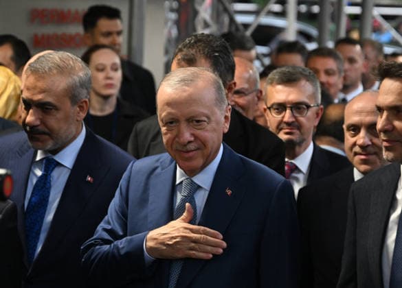Turkish President Erdogan arrives in US to attend 81st UN General Assembly NEW YORK, UNITED STATES - SEPTEMBER 20: Turkish President Recep Tayyip Erdogan arrives at the Turkish House to attend the 81st session of the United Nations (UN) General Assembly and hold a series of meetings, in New York, United States on September 20, 2026. Mehmet Ali Ozcan Anadolu New York United States. Editorial use only. Please get in touch for any other usage.  Copyright: x2026xAnadoluxMehmetxAlixOzcanx