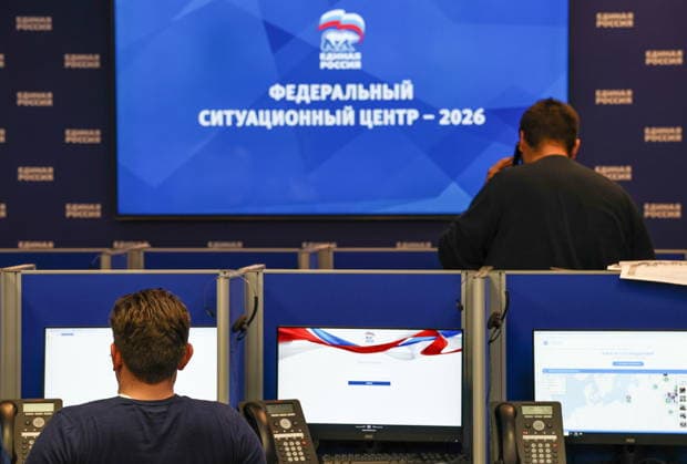 RUSSIA, MOSCOW - SEPTEMBER 20, 2026: People are seen seen at the United Russia Party s Central Executive Committee office during a meeting to discuss preliminary results of the 2026 Russian State Duma election. During the 2026 Single Voting Day, which lasted from 18 to 20 September, Russian citizens went to the polls to elect members of the Russian State Duma of the 9th convocation, as well as to vote in regional parliamentary and local government elections. Mikhail Tereshchenko TASS  98039042