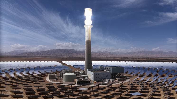 GOLMUD, CHINA - SEPTEMBER 19: A molten salt tower solar power station stands on the Gobi Desert on September 19, 2026 in Golmud, Qinghai Province of China. The facility utilizes concentrated solar power technology to generate renewable energy in the region.  Copyright: xVCGx 111668318929