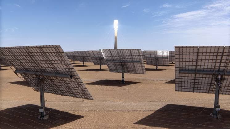 GOLMUD, CHINA - SEPTEMBER 19: A molten salt tower solar power plant generates new energy on the Gobi Desert on September 19, 2026 in Golmud, Qinghai Province of China. The facility utilizes concentrated solar power technology to produce electricity in the northwest region.  Copyright: xVCGx 111668318926