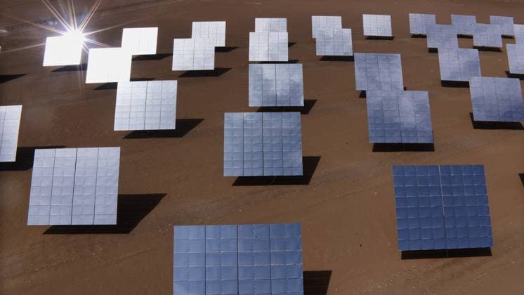 GOLMUD, CHINA - SEPTEMBER 19: A molten salt tower solar power station stands on the Gobi Desert on September 19, 2026 in Golmud, Qinghai Province of China. The facility utilizes concentrated solar power technology to generate electricity.  Copyright: xVCGx 111668318927
