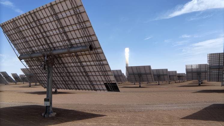 GOLMUD, CHINA - SEPTEMBER 19: A molten salt tower solar power station stands on the Gobi Desert on September 19, 2026 in Golmud, Qinghai Province of China. The facility utilizes concentrated solar power technology to generate electricity.  Copyright: xVCGx 111668318925