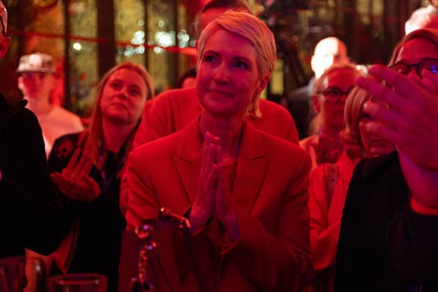 Manuela Schwesig speaks at SPD election event in Schwerin following state vote SCHWERIN, GERMANY - SEPTEMBER 20: Mecklenburg-Vorpommern Minister-President Manuela Schwesig reacts to the election projections during the SPD election-night event in Schwerin, Germany, on September 20, 2026. Somaya Abdelrahman Anadolu Schwerin Germany. Editorial use only. Please get in touch for any other usage.  Copyright: x2026xAnadoluxSomayaxAbdelrahmanx