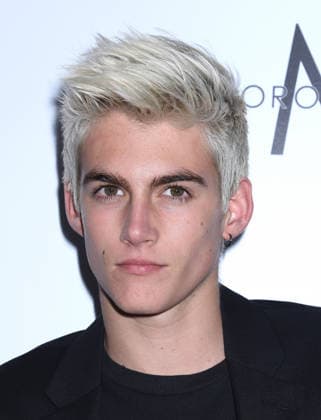 Presley Gerber 1999 - 2026 Presley Gerber, model and son of Cindy Crawford and Rande Gerber has died at the age of 27, at a rehab facility in Los Angeles, Ca. on September 20, 2026. ======================================================================================March 20, 2016 Los Angeles, CA Presley Gerber The Daily Front Row s Fashion LA Awards held at the Sunset Tower Hotel Los Angeles Sunset Tower Hotel California USA Copyright: xTammiexArroyox xAFF-USA.comx