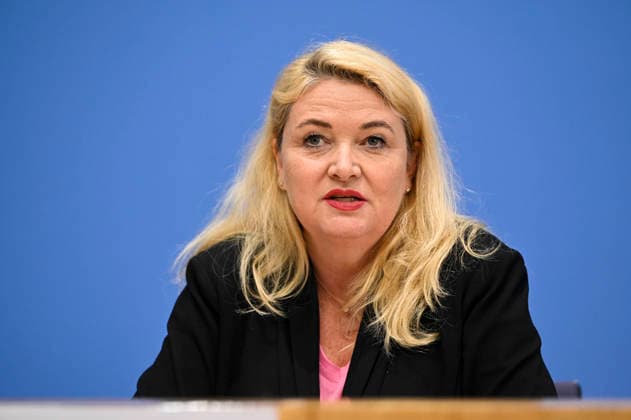 ABB BPK- Kristin Brinker, AfD-Spitzenkandidatin in Berlin. Thema AfD - Auswirkungen der Landtagswahlen in Berlin und Mecklenburg-Vorpommern auf die Bundespolitik Statment auf der BPK Bundespressekonferenz am 21.09.2026 in Berlin Berlin Deutschland