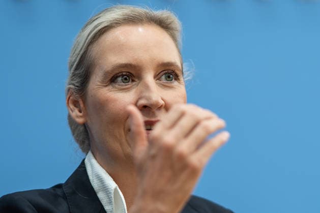 Alice Weidel, Bundesvorsitzende AfD, während der Bundespressekonferenz;Bundespressekonferenz in Berlin - Wahlnachlese nach den Landtagswahlen in Mecklenburg-Vorpommern und Berlin, Berlin Berlin Deutschland Haus der Bundespressekonferenz