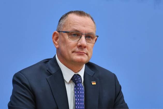 Berlin, Deutschland, 21.09.2026: Bundespressekonferenz: AfD - Auswirkungen der Landtagswahlen in Berlin und Mecklenburg-Vorpommern auf die Bundespolitik: AfD-Vorsitzender Tino Chrupalla Copyright: xdtsxNachrichtenagenturx dts_135715
