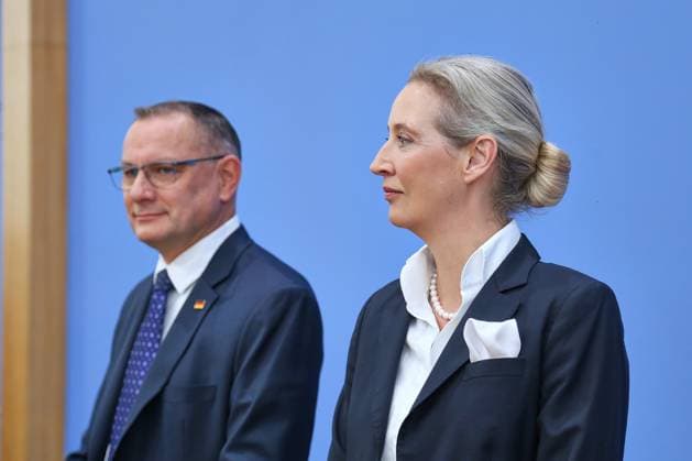 Berlin, Deutschland, 21.09.2026: Bundespressekonferenz: AfD - Auswirkungen der Landtagswahlen in Berlin und Mecklenburg-Vorpommern auf die Bundespolitik: AfD-Vorsitzenden Tino Chrupalla und Alice Weidel Copyright: xdtsxNachrichtenagenturx dts_135718