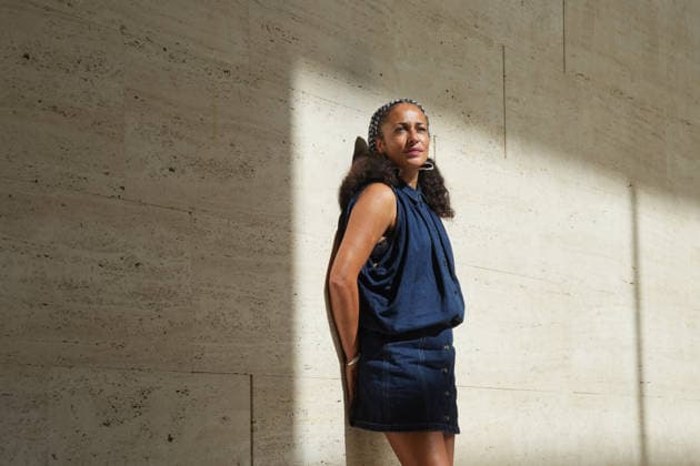Author Zadie Smith Presents ‘The Dead and the Living’ in Barcelona English author Zadie Smith poses for Europa Press during the presentation of ‘The Dead and the Living’ at the Center for Contemporary Culture in Barcelona (CCCB) on September 21, 2026, in Barcelona, Catalonia, Spain. The book is a collection of texts and essays in which she reflects on beauty, art, literature, mortality, technology, and current political and social issues. SEPTEMBER 21, 2026 Barcelona, Catalonia Barcelona, Catalonia, Spain  Copyright: xDavidxZorrakinox 7789815