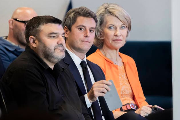 Paris, France September 21, 2026 - Press conference held by the Renaissance Party to announce new members of the campaign team for the upcoming presidential election. Gabriel Attal, the Renaissance Party candidate, is projected to receive 12 to 12.5 percent of the vote in the upcoming French presidential election, according to recent polls - Anne Genetet, Gabriel Attal POLITIQUE, ATTAL, RENAISSANCE,  Copyright: xVincentxIsorex
