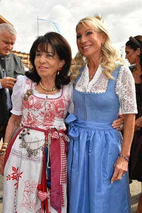Karin Söder und Regine Sixt Wiesn 2026 SixtWiesn 3. Tag Theresienwiese Festzelt Schützenfesthalle Oktoberfest München 21. Sept. 2026