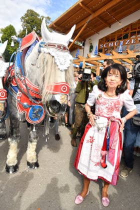 Regine Sixt Wiesn 2026 SixtWiesn 3. Tag Theresienwiese Festzelt Schützenfesthalle Oktoberfest München 21. Sept. 2026
