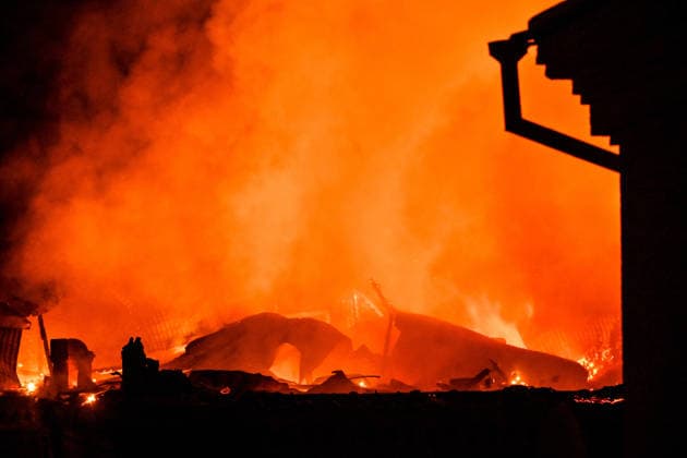 Historic Building of Zaporizhzhia National University Struck by Russian Army - Ukraine A fire, caused by an overnight Russian drone attack, rages in Academic Building No. 3 of Zaporizhzhia National University in the Oleksandrivskyi district of Zaporizhzhia, Ukraine, September 21, 2026. The building, a cultural heritage site and architectural monument of local significance, was formerly the Oleksandrivsk Girls? Gymnasium, built in 1902. A significant portion of the historic structure burned down in the attack. Buildings No. 4 and No. 5 also sustained damage, with windows shattered. The Russian strike additionally destroyed a shopping centre and damaged multi-storey residential blocks. Six people were injured. Photo by Dmytro Smolienko Ukrinf  Copyright: xSmoliyenkoxDmytro Ukrinform ABACAx