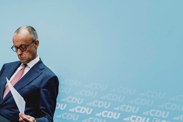 Friedrich Merz (CDU), Bundeskanzler, aufgenommen im Rahmen einer Pressekonferenz als Reaktion auf die Landtagswahl in Mecklenburg-Vorpommern sowie die Berliner Abgeordnetenhauswahl in Berlin, 21.09.2026. Waehrend Die Linke die Wahl in Berlin mit 25,7% vor der CDU gewonnen hat, siegte in Mecklenburg-Vorpommern die AfD mit 38,2% vor der SPD. Erstmals nicht ueber die 5%-Huerde geschafft hat es die CDU in Mecklenburg-Vorpommern. Berlin Deutschland Copyright: xFlorianxGaertnerx