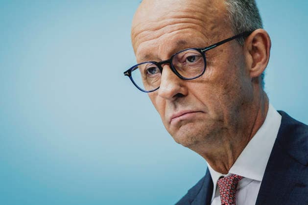 Friedrich Merz (CDU), Bundeskanzler, aufgenommen im Rahmen einer Pressekonferenz als Reaktion auf die Landtagswahl in Mecklenburg-Vorpommern sowie die Berliner Abgeordnetenhauswahl in Berlin, 21.09.2026. Waehrend Die Linke die Wahl in Berlin mit 25,7% vor der CDU gewonnen hat, siegte in Mecklenburg-Vorpommern die AfD mit 38,2% vor der SPD. Erstmals nicht ueber die 5%-Huerde geschafft hat es die CDU in Mecklenburg-Vorpommern. Berlin Deutschland Copyright: xFlorianxGaertnerx