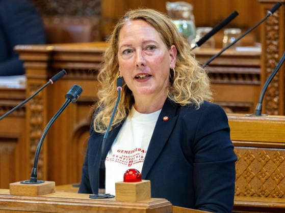 2026-09-21-Wiener Gemeinderat-083 Abgeordnete zum Wiener Landtag und Gemeinderate Judith Pühringer (GRÜNE) am 21. September 2026 beim Wiener Gemeinderat der 17ten Sitzung auf Verlangen FPÖ im Rathaus in Wien, Wien, Österreich.