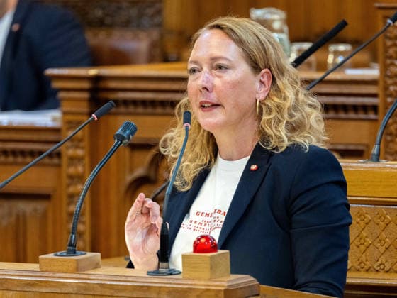 2026-09-21-Wiener Gemeinderat-084 Abgeordnete zum Wiener Landtag und Gemeinderate Judith Pühringer (GRÜNE) am 21. September 2026 beim Wiener Gemeinderat der 17ten Sitzung auf Verlangen FPÖ im Rathaus in Wien, Wien, Österreich.