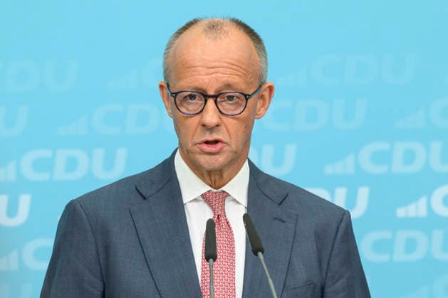 im Bild v.l.: Bundeskanzler Friedrich Merz MdB, GER, Berlin, Pressekonferenz mit dem Parteivorsitzenden der CDU Deutschlands und Bundeskanzler Friedrich Merz MdB, Pressekonferenz nach den Wahlen in Berlin und Mecklenburg Vorpommern - MV, 21.09.2026, Copyright: HMBxMedia UwexKoch