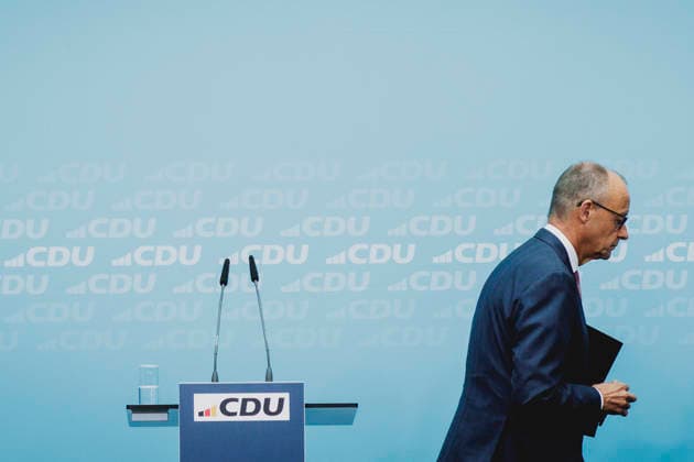 Friedrich Merz (CDU), Bundeskanzler, aufgenommen im Rahmen einer Pressekonferenz als Reaktion auf die Landtagswahl in Mecklenburg-Vorpommern sowie die Berliner Abgeordnetenhauswahl in Berlin, 21.09.2026. Waehrend Die Linke die Wahl in Berlin mit 25,7% vor der CDU gewonnen hat, siegte in Mecklenburg-Vorpommern die AfD mit 38,2% vor der SPD. Erstmals nicht ueber die 5%-Huerde geschafft hat es die CDU in Mecklenburg-Vorpommern. Berlin Deutschland Copyright: xFlorianxGaertnerx