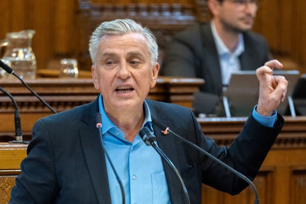 2026-09-21-Wiener Gemeinderat-099 Abgeordneter zum Wiener Landtag und Gemeinderat Klubvorsitzender Taucher Josef (SPÖ) am 21. September 2026 beim Wiener Gemeinderat der 17ten Sitzung auf Verlangen FPÖ im Rathaus in Wien, Wien, Österreich.