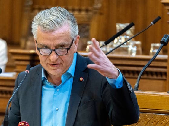 2026-09-21-Wiener Gemeinderat-106 Abgeordneter zum Wiener Landtag und Gemeinderat Klubvorsitzender Taucher Josef (SPÖ) am 21. September 2026 beim Wiener Gemeinderat der 17ten Sitzung auf Verlangen FPÖ im Rathaus in Wien, Wien, Österreich.