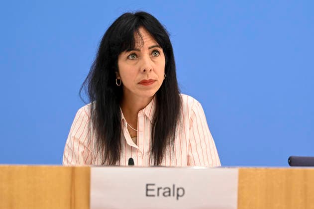 ABB BPK- Elif Eralp, Buergermeisterkandidatin in Berlin für die Partei Die Linke Thema- Die Linke Auswirkungen der Landtagswahlen in Berlin und Mecklenburg-Vorpommern auf die Bundespolitik Statment auf der BPK Bundespressekonferenz am 21.09.2026 in Berlin Berlin Deutschland