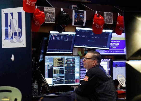 Traders work on the floor of the NYSE at the opening bell at the New York Stock Exchange on Wall Street on Monday, September 21, 2026 in New York City. The NYSE welcomed officials and guests of the United States Department of State and United States Secretary of State Marco Rubio to recognize the 81st Session of the United Nations General Assembly.  NYP20260921114 JOHNxANGELILLO